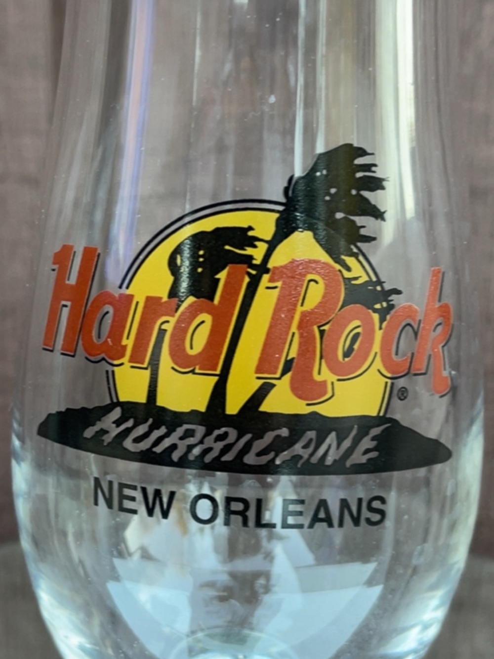 EC - 22oz Hard Rock - New Orleans Hurricane Glass - Picture 3 of 6